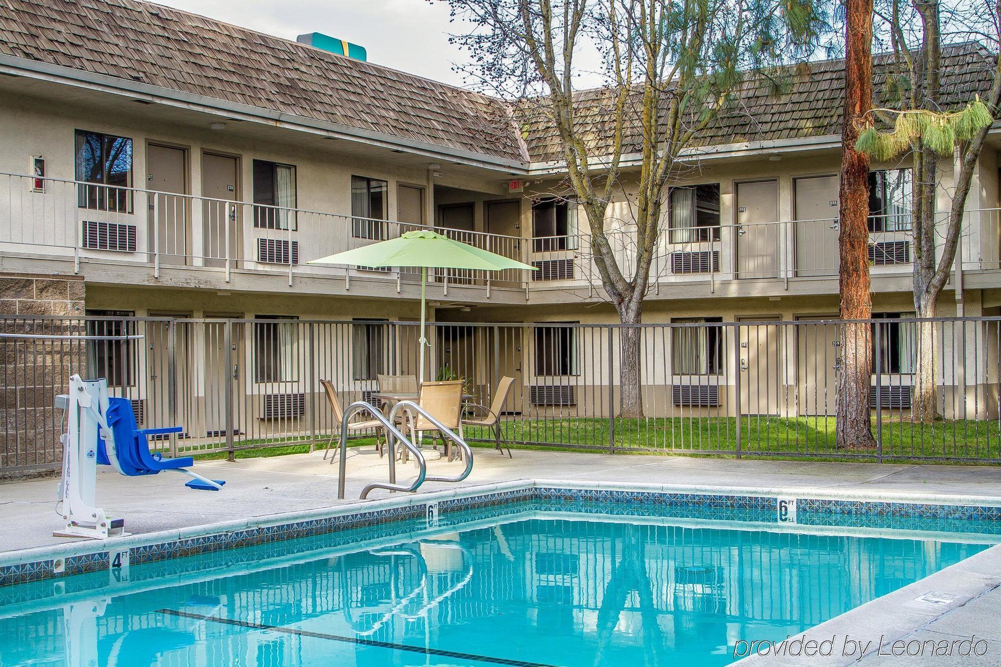 Quality Inn Stockton Bagian luar foto