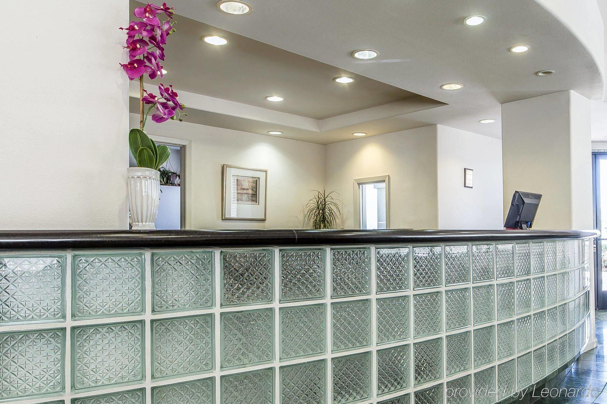 Quality Inn Stockton Bagian luar foto